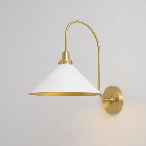 clivedon-wall-lamp