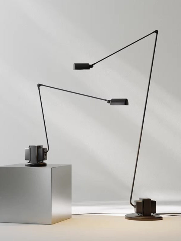 daphine-floor-lamp