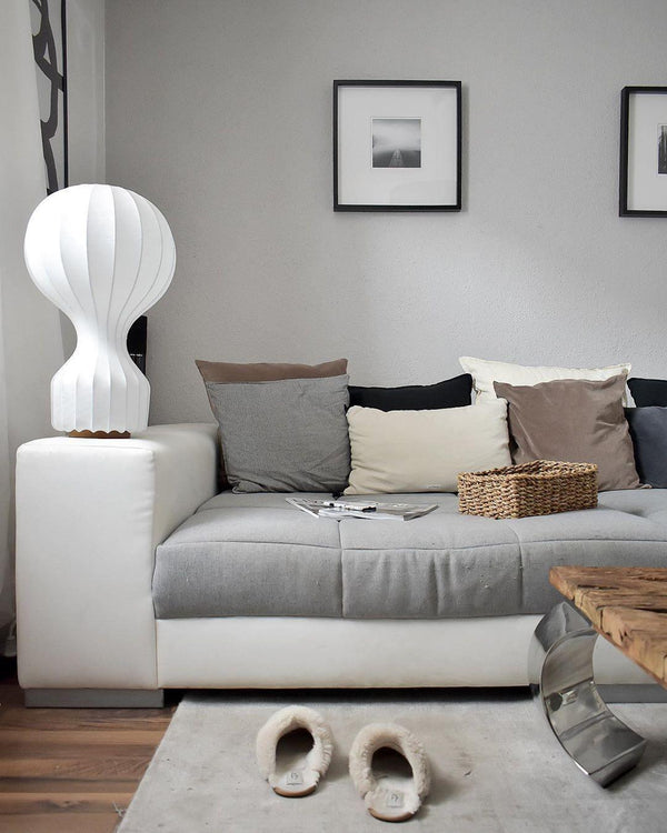 Gatto Table Lamp