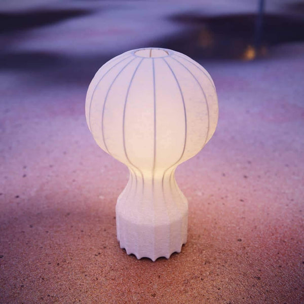 Gatto Table Lamp