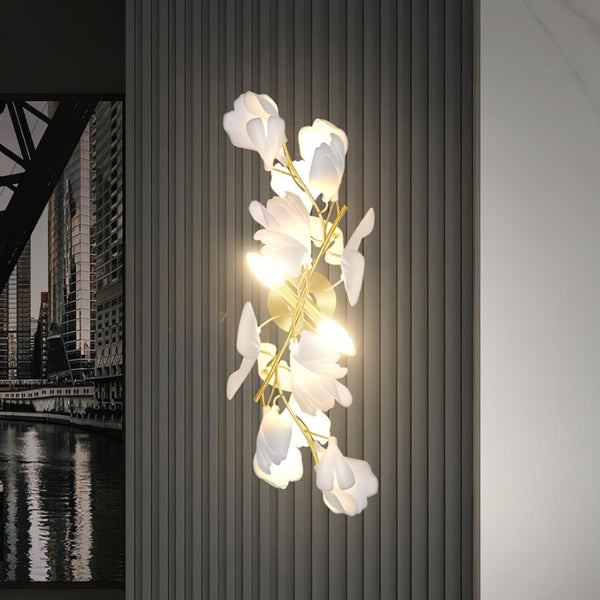 Gingko Beauty Wall Lamp
