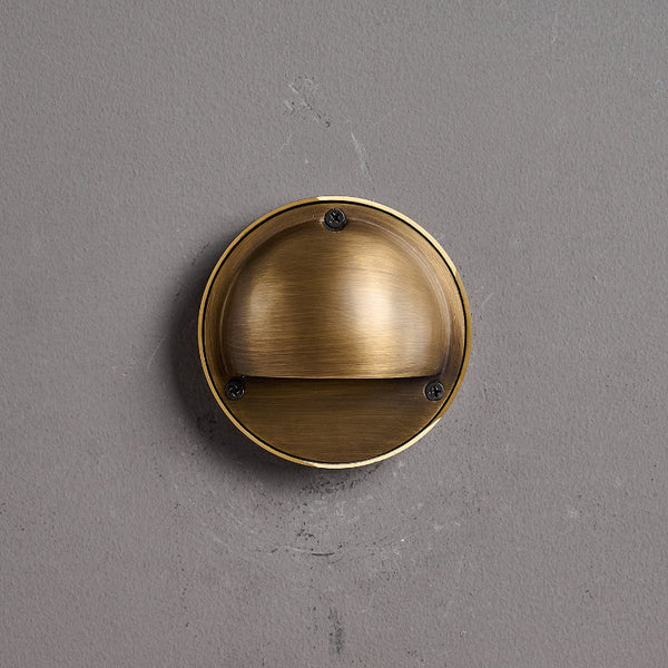 hardy-wall-lamp