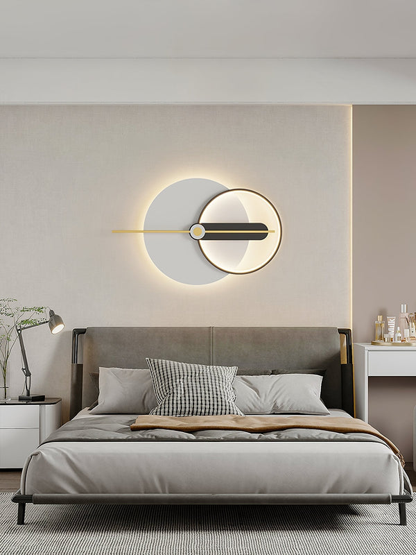 Jenks Line Wall Lamp