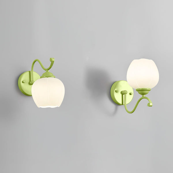 Lomance Lily Wall Lamp
