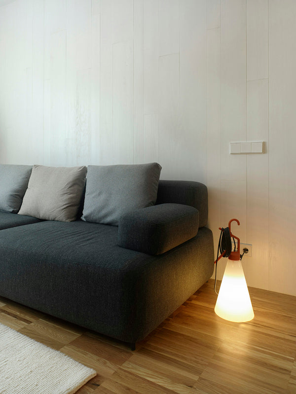 mayday-table-lamp