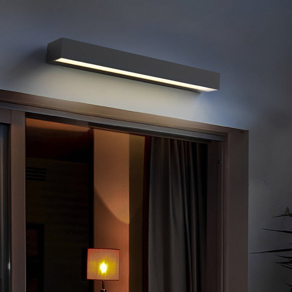 Minimalist Strip Outdoor Wall Light Ha080832