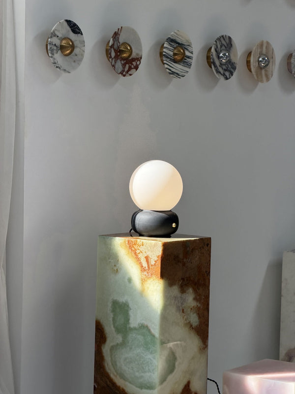 naga-table-lamp
