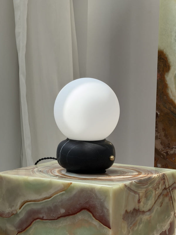 naga-table-lamp