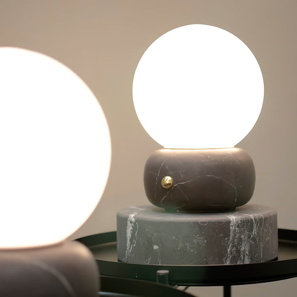 naga-table-lamp