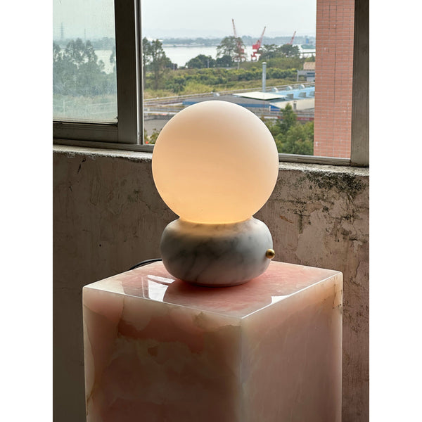 naga-table-lamp