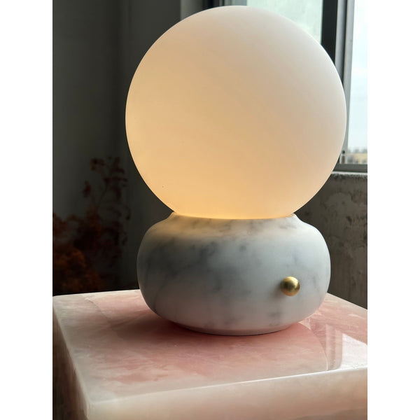 naga-table-lamp