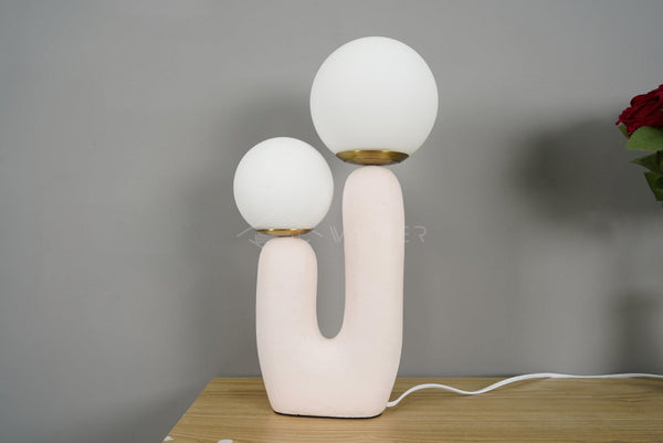 Oo Resin Table Lamp