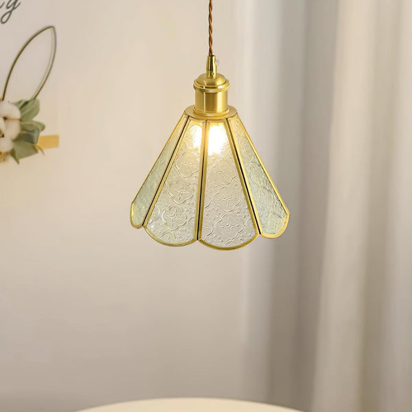 Patterned_Glass_Pendant_Lamp_1