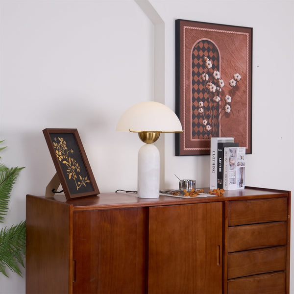 Peono Alabaster Table Lamp