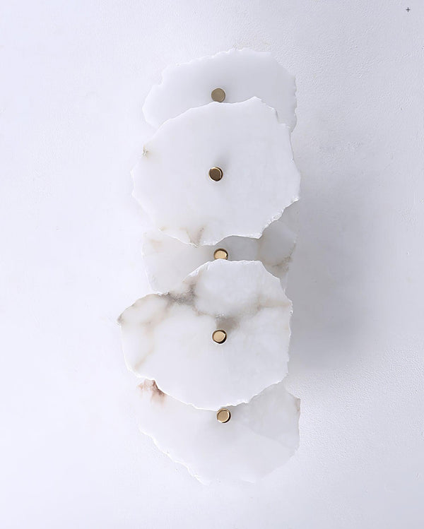 Petra Wall Lamp