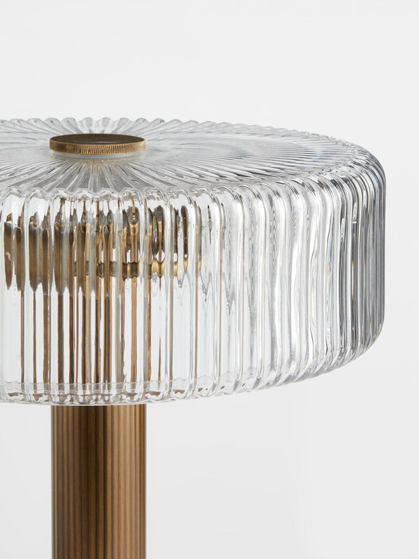 renato-table-lamp
