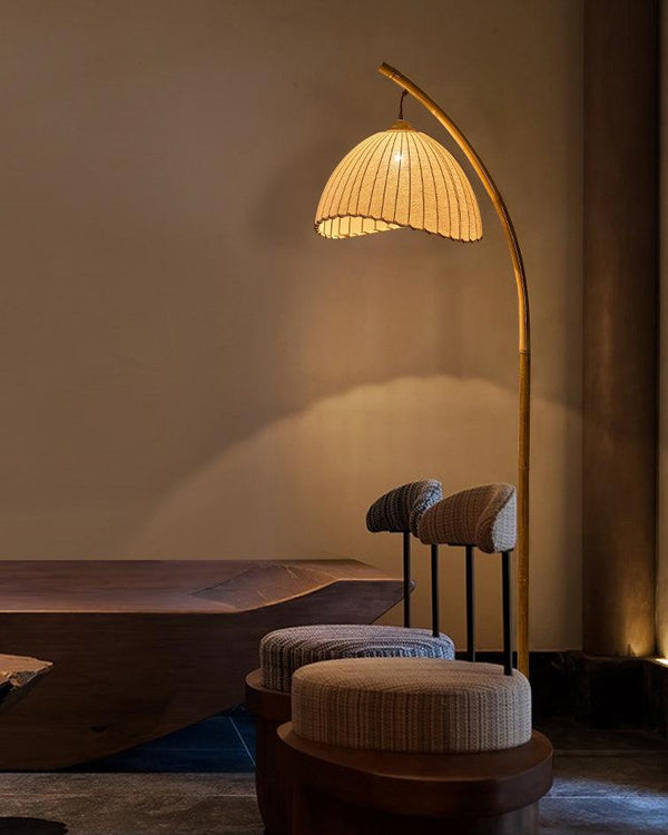 sanna-floor-lamp-33324732