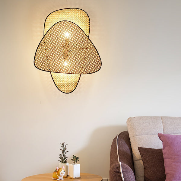 Screen Cannage Wall Light