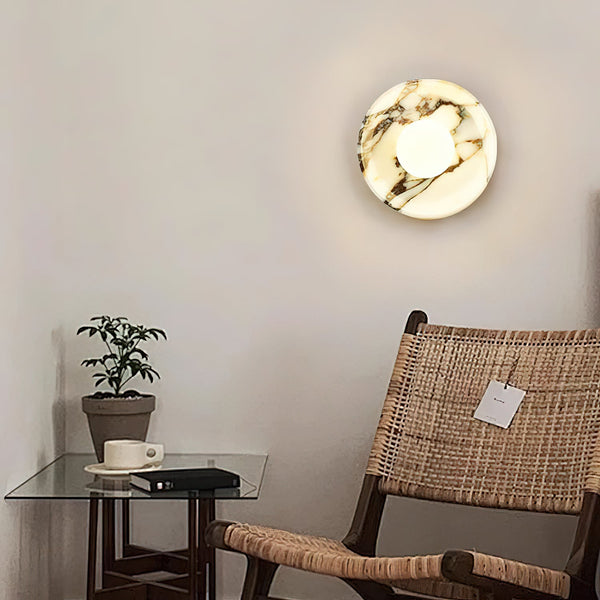 viola-marble-wall-lamp