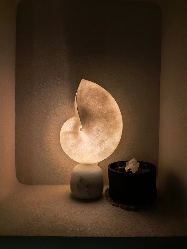 alabaster brass shell table lamp