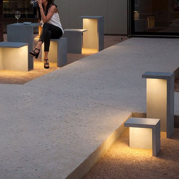 Minimalist Outdoor Landscape Lighting Waterproof Creative Bar Chair Lights